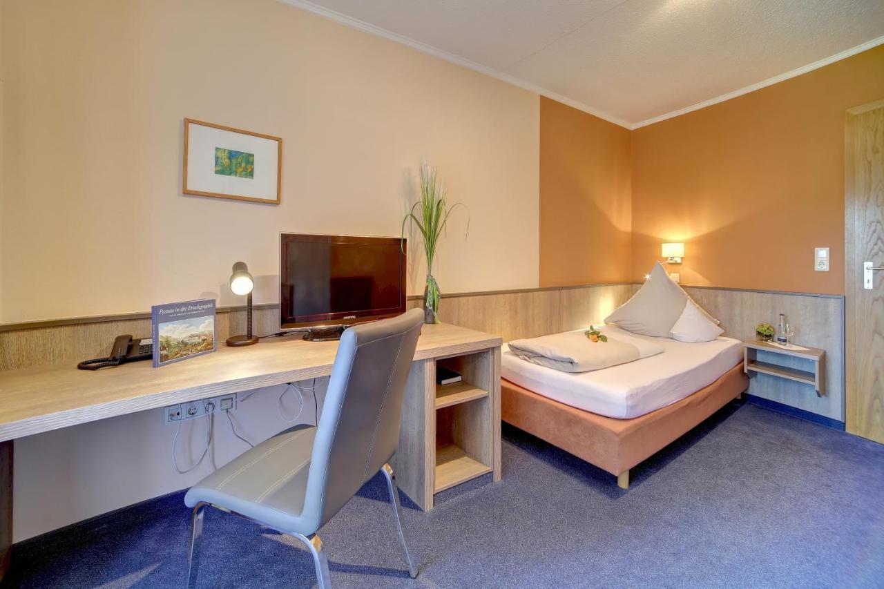 Zum Edlhof Hotel Obernzell Kültér fotó
